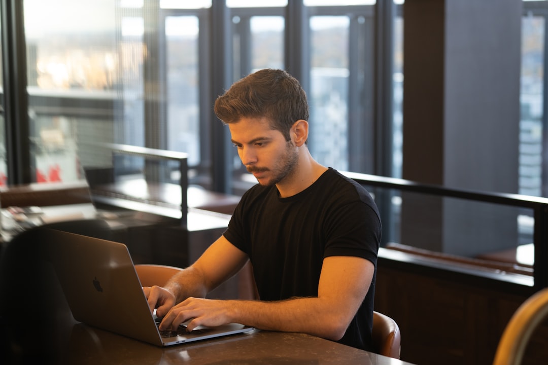 Técnicas avanzadas de prompt engineering para usuarios expertos